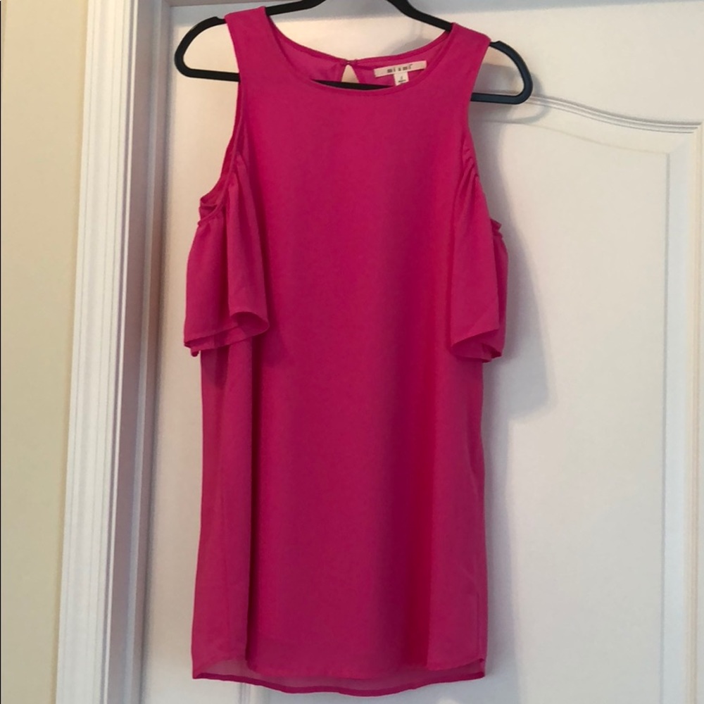 Francesca’s bright pink dress